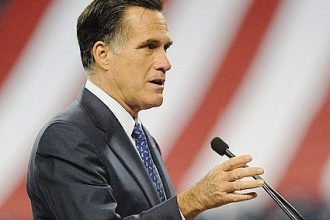 Mitt Romney addresses the Detroit Economic Club on Feb. 24, 2012. Credit: Austen