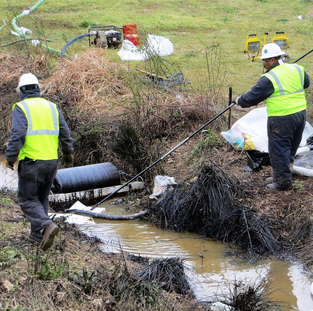 Exxon's Deal for Arkansas Pipeline Spill Leaves Water Vulnerable, Groups Warn Inside Climate News