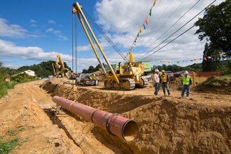 Protesters against Spectra Energy pipeline expansion in Massachusetts