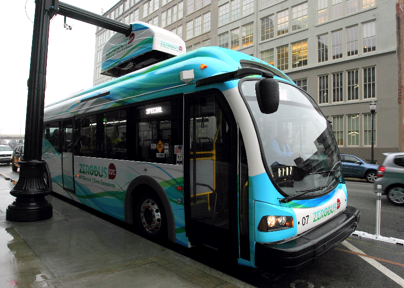 Two overhead chargers along Louisville's electric bus routes power up the buses during stops of less than 10 minutes. Credit: City of Louisville