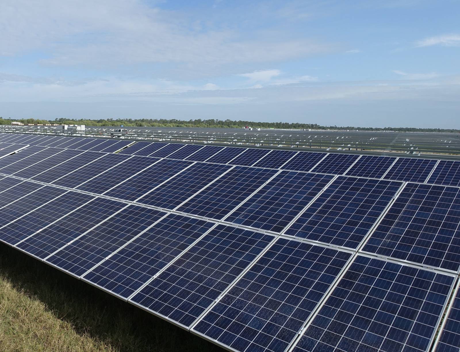 InsideClimate News' environmental workshop in September 2019 will focus on covering climate change and the clean energy economy in the American Southeast. Credit: Kerry Sheridan/AFP/Getty Images