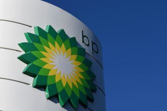 BP sign. Credit: Paul Ellis/AFP/Getty Images
