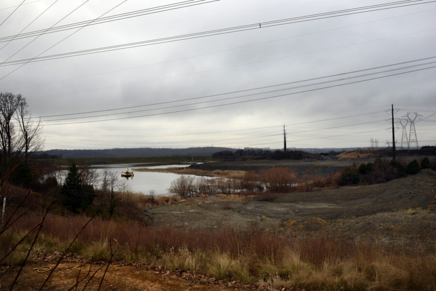 Piles of coal ash are dumped next to coal ash pond in Dumfries, Virginia, on Jan. 7, 2016. which is filled with roughly 150 million gallon of contaminated water. Credit: Astrid Riecken For The Washington Post via Getty Images