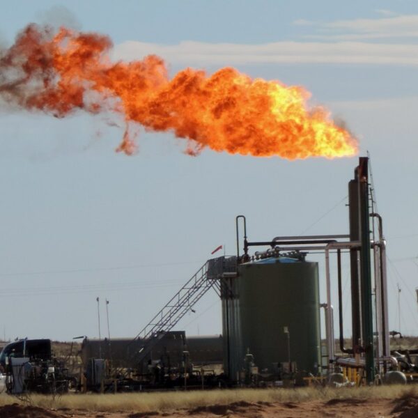 Federal Regulations Fail to Contain Methane Emissions from Landfills