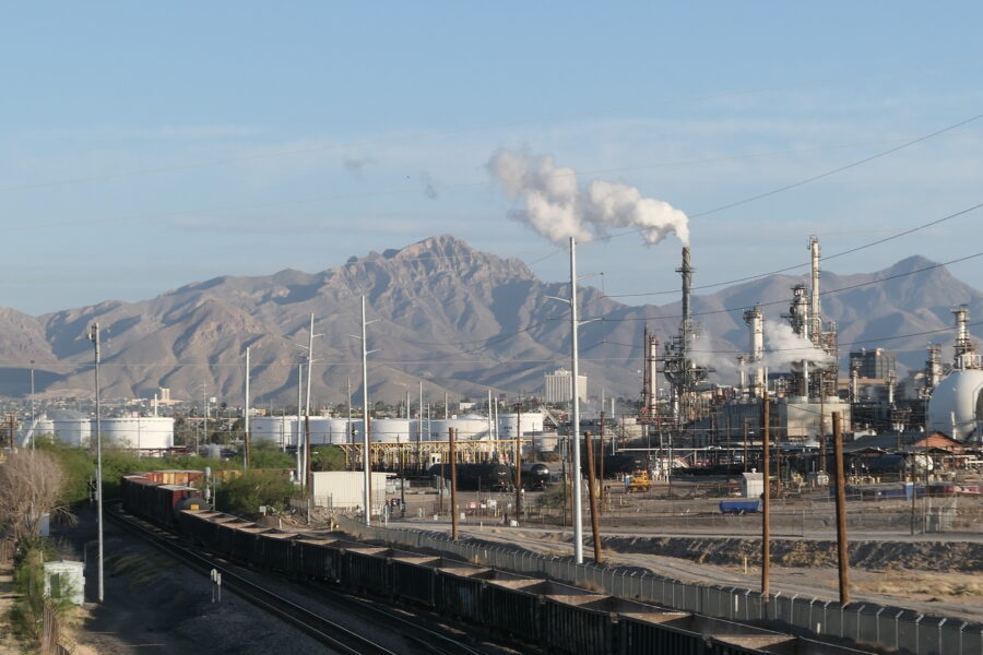 Ambitious Climate Proposition Faces Fossil Fuel Backlash in El Paso