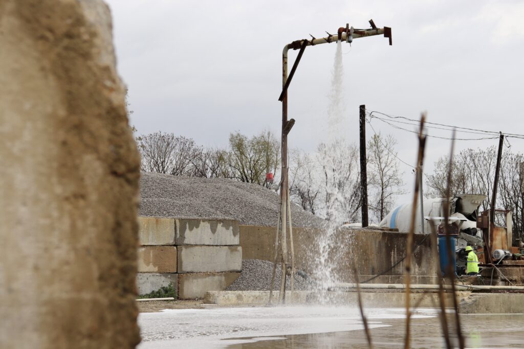 The water from this Memphis concrete company was not tested for three years. The Environmental Protection Agency describes the water produced by concrete companies as a corrosive, dense liquid containing toxic metals. Credit: Adam Mahoney/Capital B