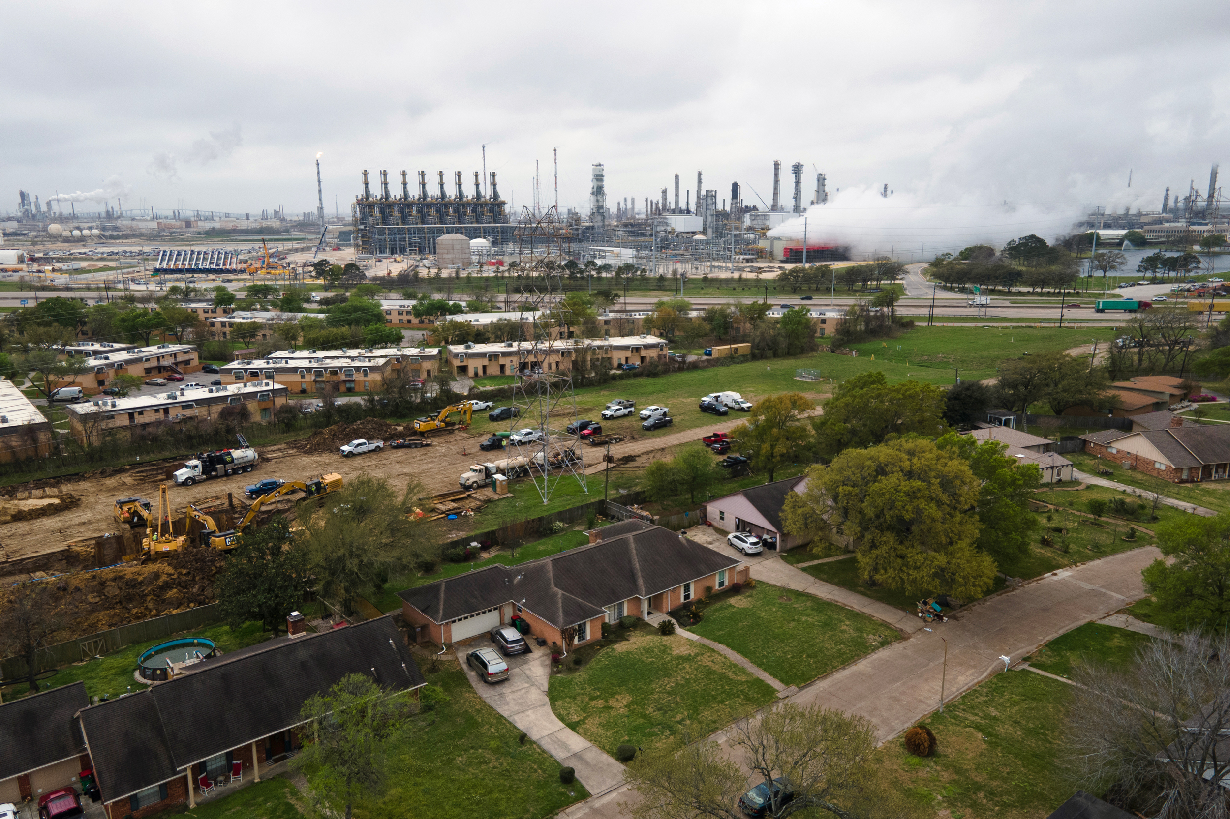A view of the ExxonMobil Baytown refinery in Baytown, Texas. Credit: Mark Felix for The Washington Post via Getty Images