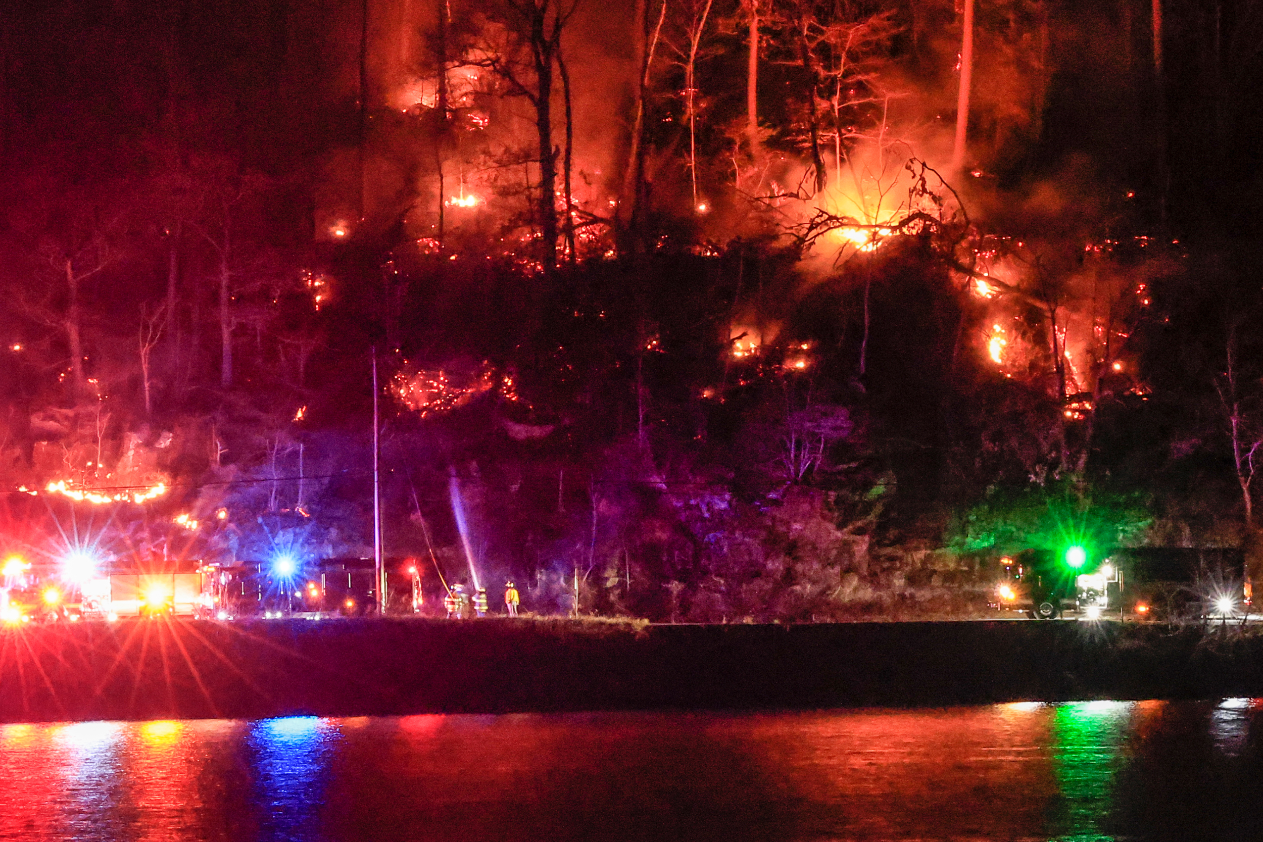 The Jennings Creek wildfire burned over 5,000 acres across New York and New Jersey and took 14 days to contain. Credit: Kena Betancur/Getty Images