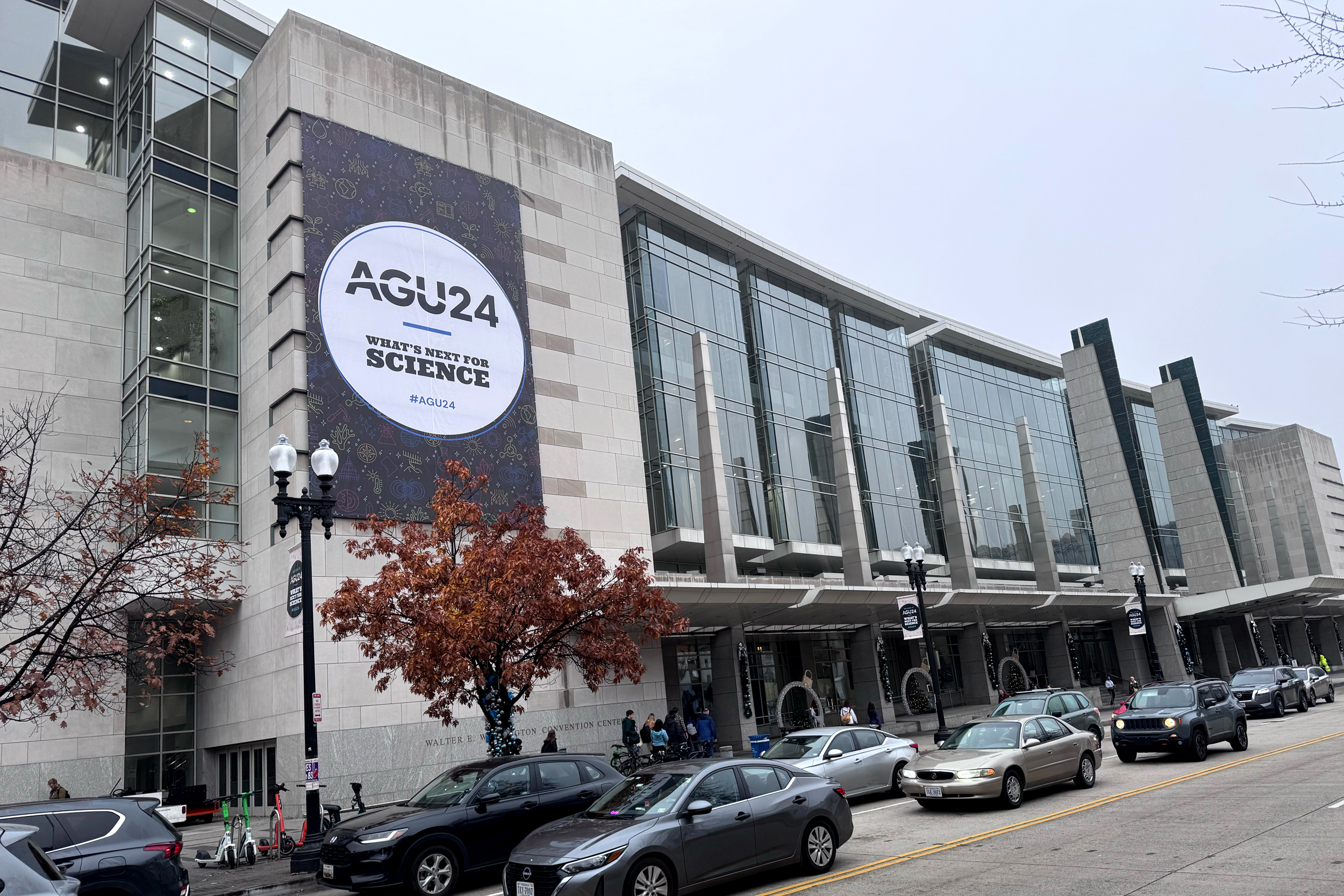 A view of the Walter E. Washington Convention Center, the site of the 24th annual meeting of the American Geophysical Union, in Washington, D.C. Credit: Marianne Lavelle/Inside Climate News
