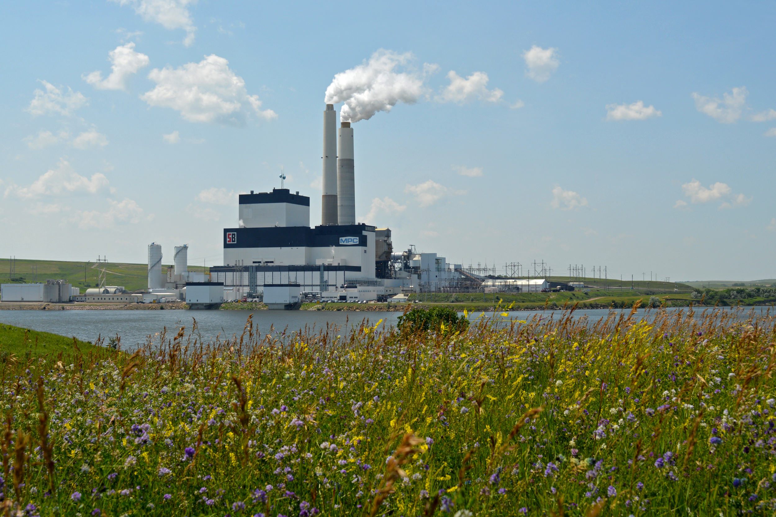 A view of the coal-fired Milton R. Young Power Plant, the planned site for Project Tundra, near Beulah, N.D. Credit: Minnkota Power Cooperative