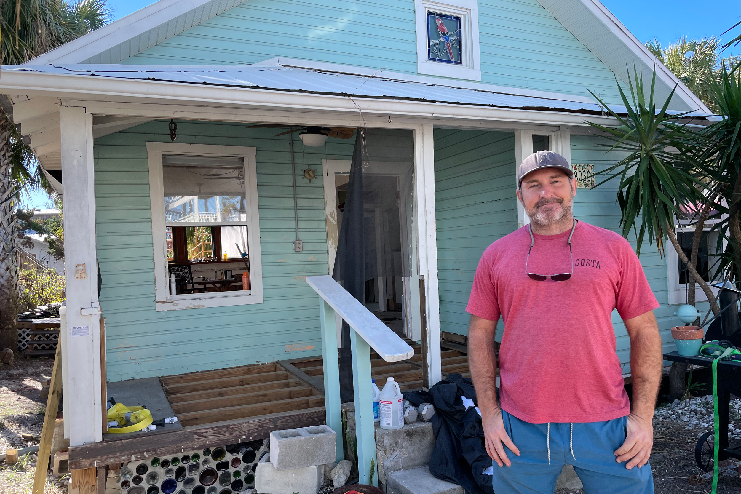Dell Weible is renovating his hurricane-torn cottage a fourth time. He plans to turn it into a bar or wine bar. Credit: Amy Green/Inside Climate News