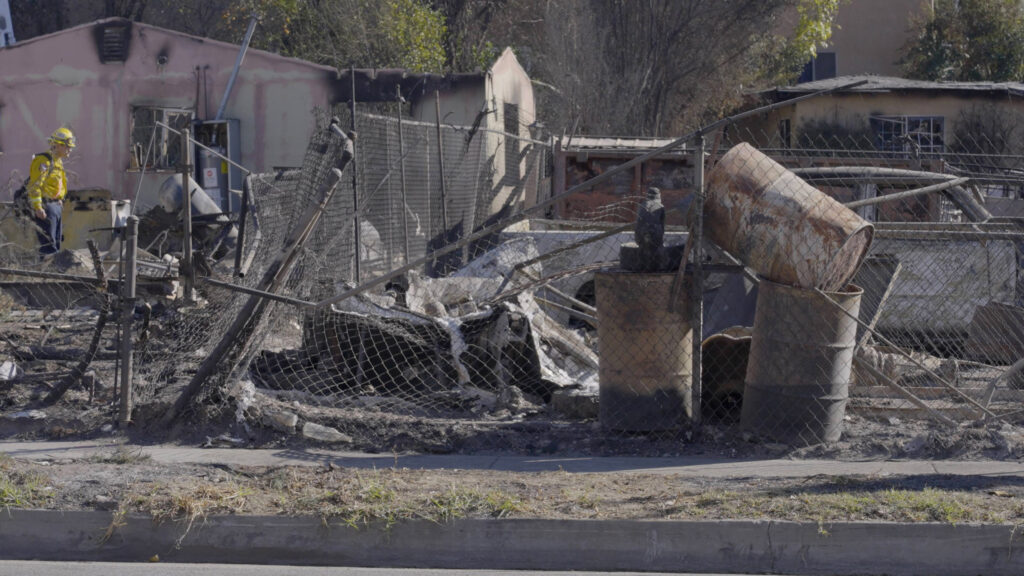 Workers comb through debris at a property destroyed by the Eaton Fire in Altadena, Calif. Credit: Andrew Robinson