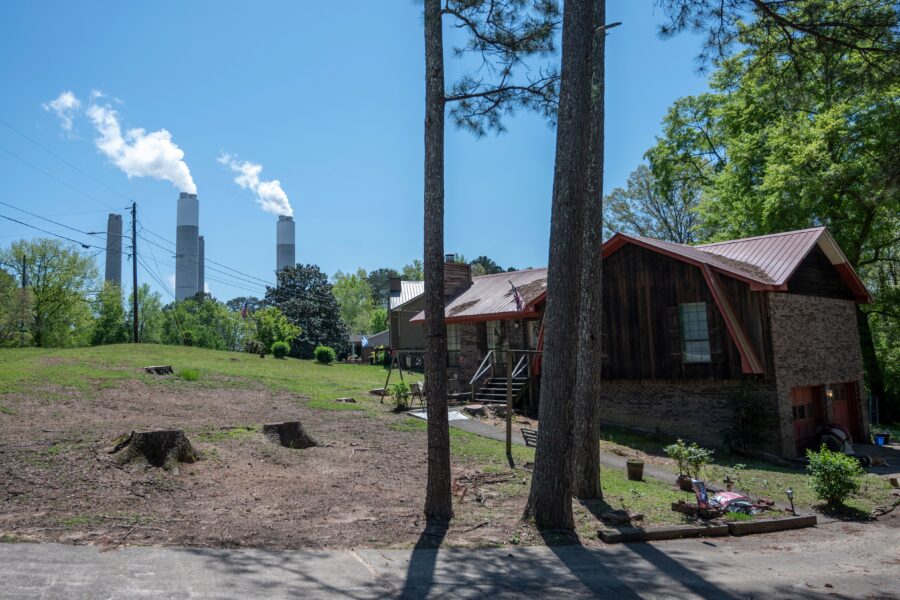 Alabama officials, who quickly cut off funds for low-income energy assistance to comply with an executive order from President Donald Trump, have now restored the funding, after an outcry in the media. Credit: Andrew Caballero-Reynolds/Getty Images