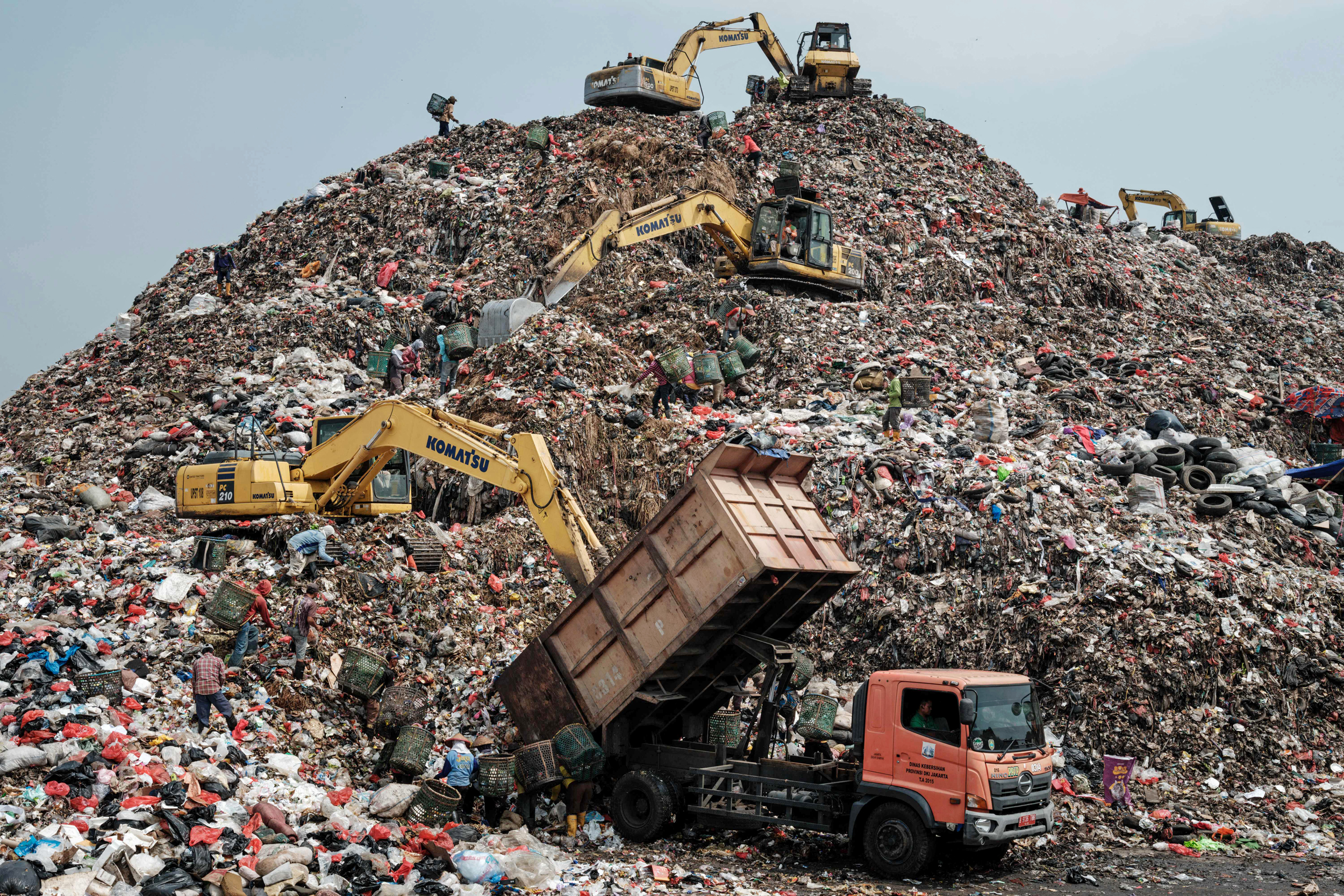 A truck unloads waste at the Bantar Gebang landfill in Bekasi, on the outskirts of Jakarta, Indonesia. Credit: Yasuyoshi Chiba/AFP via Getty Images