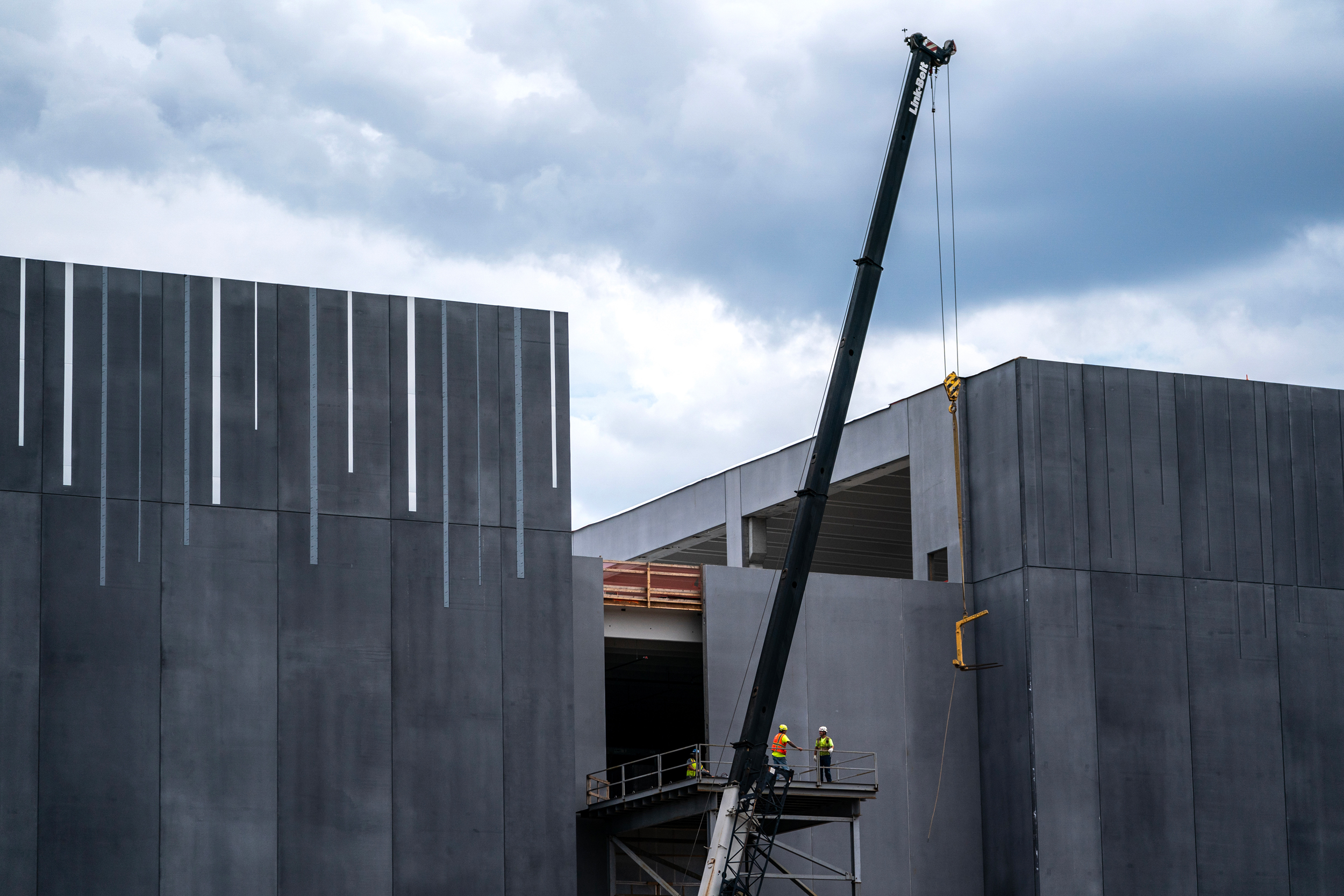 A construction crew works on the CloudHQ data center on July 17, 2024 in Ashburn, Va. Credit: Nathan Howard/Getty Images
