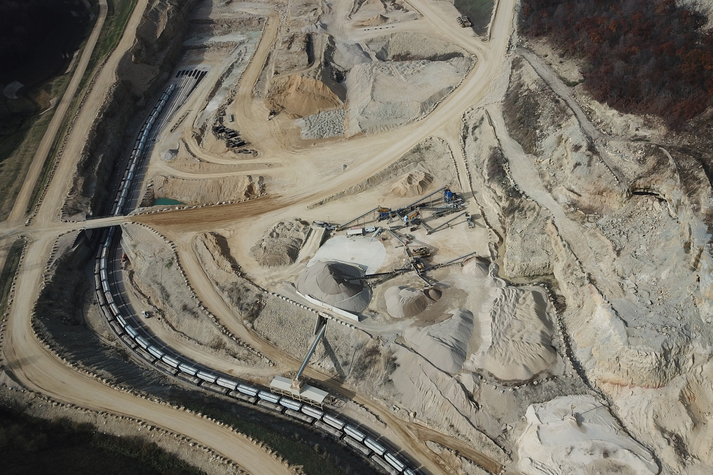 An aerial view of the Pattison Co. quarry in Garnavillo, Iowa. Credit: Pattison Co.
