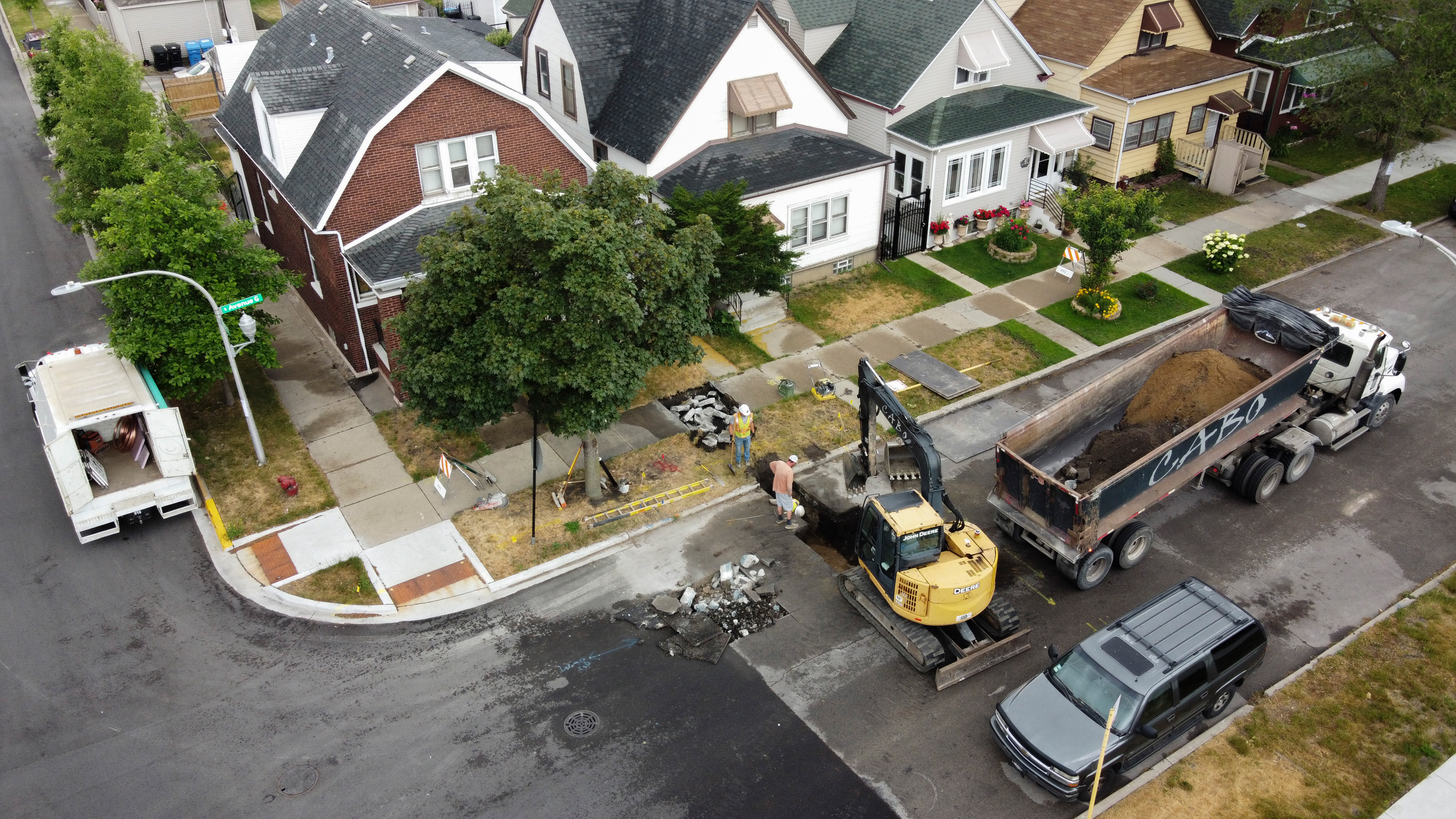 Chicago has completed 7,923 replacements over the past four years, but still has more than 400,000 service lines in need of replacement. Credit: Julio Ibarra