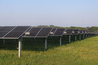 A view of Dominion Energy’s Myrtle Solar project in Suffolk, Va. Credit: Charles Paullin/Inside Climate News