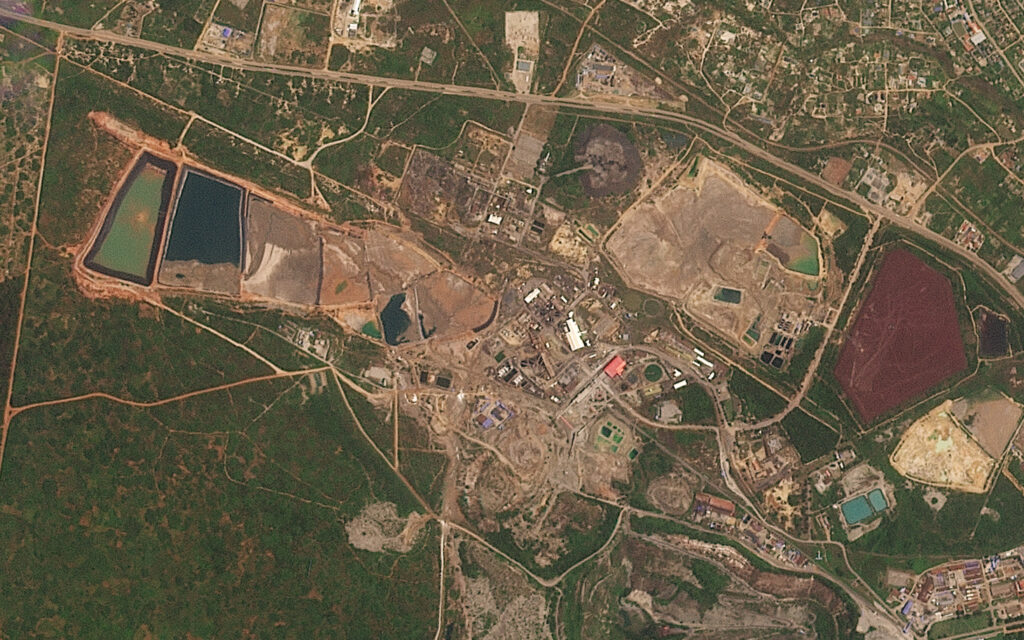 On Feb. 18, Sino-Metals’ tailings dam spilled millions of gallons of toxic mining waste into local communities and rivers. Satellite images captured before and after the spill show how acidic waste moved from the pools into the surrounding area. Credit: Planet Labs PBC