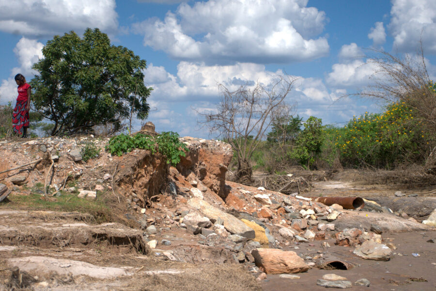 A landscape in Zambia 12 weeks after Sino-Metals spilled toxic waste laced with heavy metals including lead, arsenic and uranium. Credit: Katie Surma/Inside Climate News