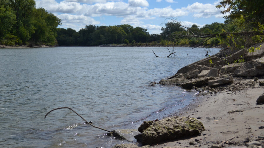 A view of the Des Moines River from Prospect Park in Des Moines, Iowa. Credit: Anika Jane Beamer/Inside Climate News