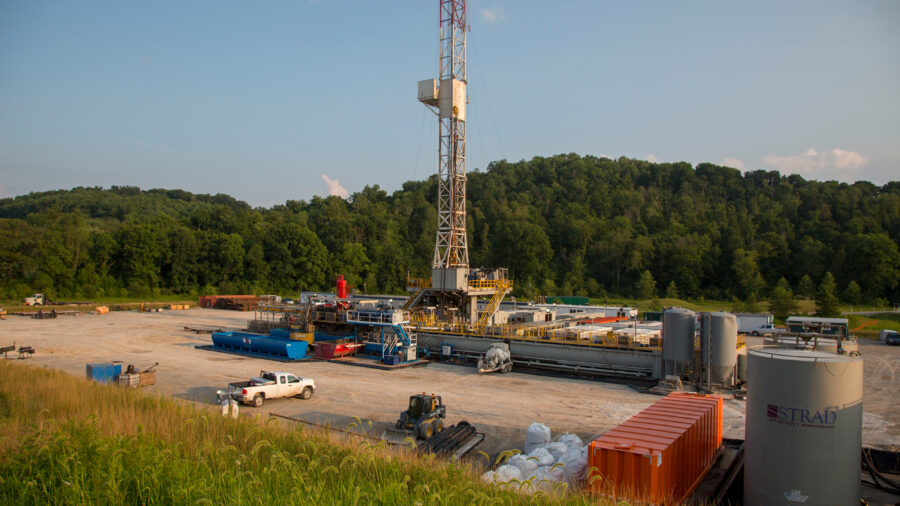 A drilling rig is in Pennsylvania’s Greene County. Credit: Jim West/UCG/Universal Images Group via Getty Images