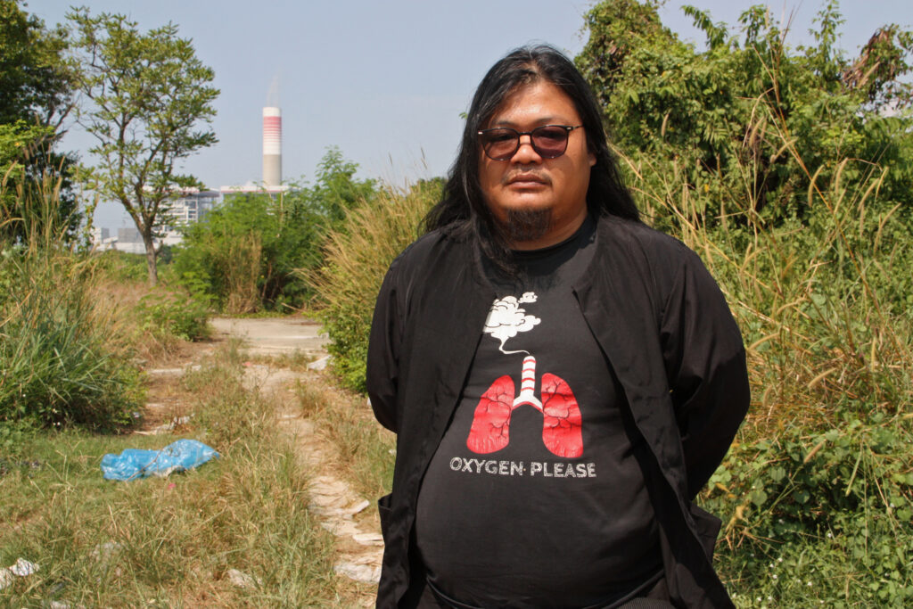 Mad Haer Effendi (Aeng), who works in Cilegon, has fought against the construction of coal power plants in Indonesia’s Banten province, home to a collection of polluting industries. Credit: Nicholas Kusnetz/Inside Climate News