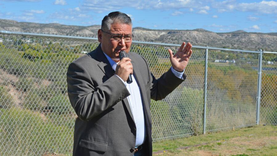 Yavapai-Apache Chairman Buddy Rocha Jr. speaks to a group of Arizona local leaders and water experts on the tribe’s water conservation efforts along the Verde River on Oct. 24. Credit: Wyatt Myskow/Inside Climate News