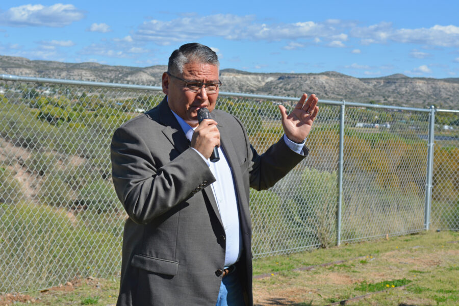 Yavapai-Apache Chairman Buddy Rocha Jr. speaks to a group of Arizona local leaders and water experts on the tribe’s water conservation efforts along the Verde River on Oct. 24. Credit: Wyatt Myskow/Inside Climate News