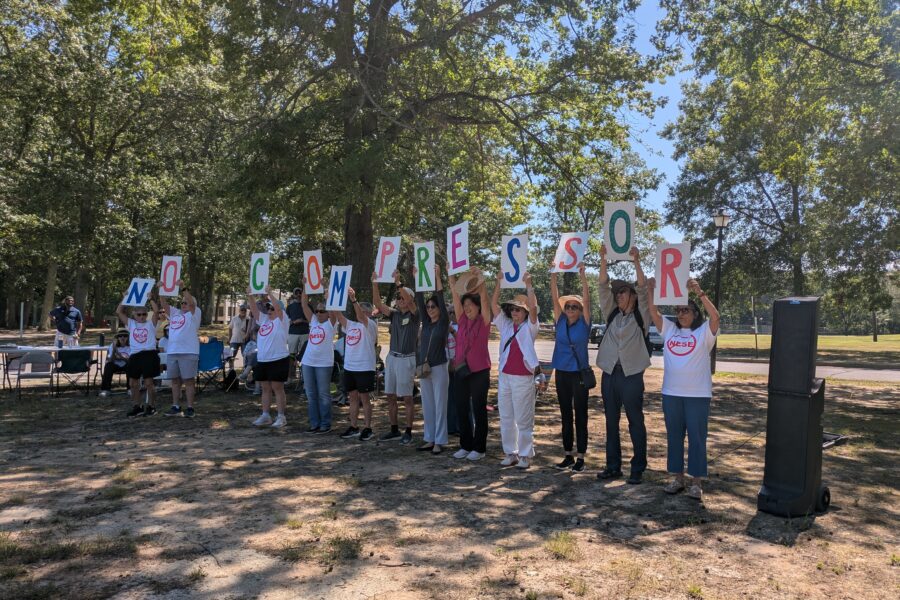 New Jersey environmental activists protest in August against Transco’s 32,000-horsepower compressor station proposed for Somerset County’s Franklin Township, New Jersey, part of the Northeast Supply Enhancement pipeline. Courtesy Charlie Kratovil.