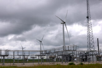 A substation connects wind turbines to transmission lines near Pomeroy, Iowa. Credit: Scott Olson/Getty Images