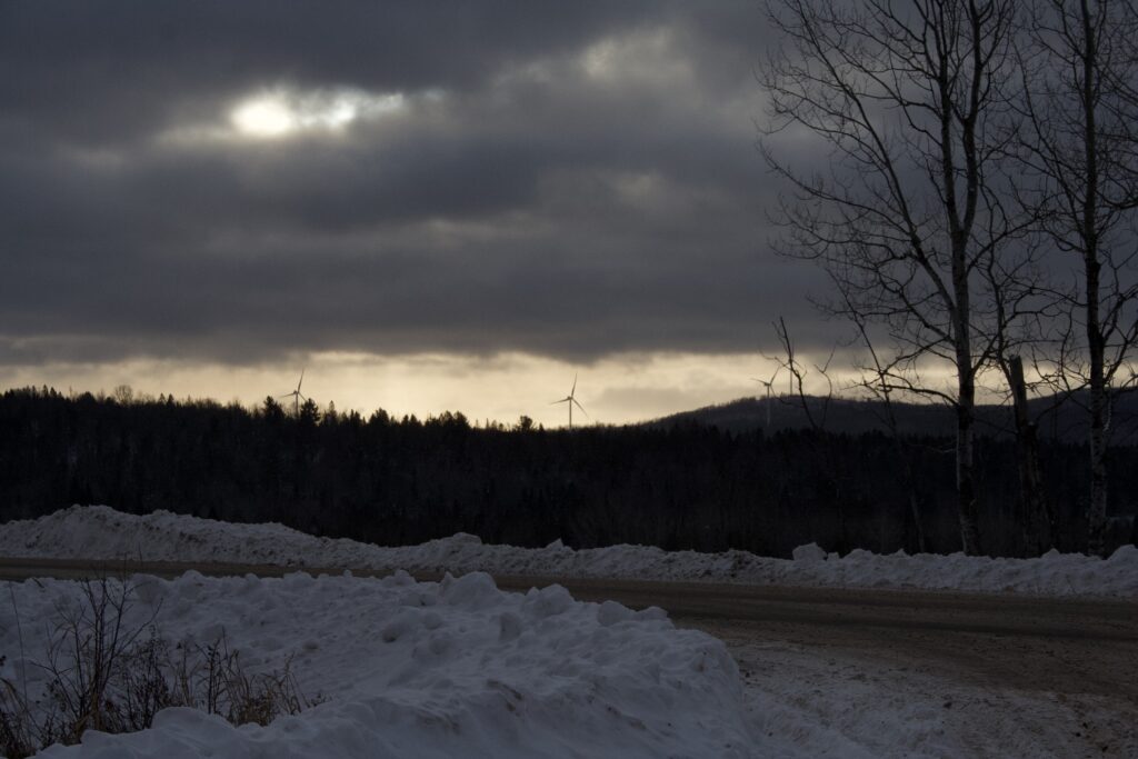 Wind turbines near Oakfield, Maine. Credit: Nathaniel Eisen/Inside Climate News