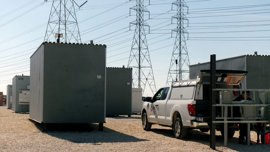 B2U Storage Solutions repurposes electric vehicles batteries which have reached the end of their automative lives to provide power to the grid. Credit: Arcelia Martin/Inside Climate News