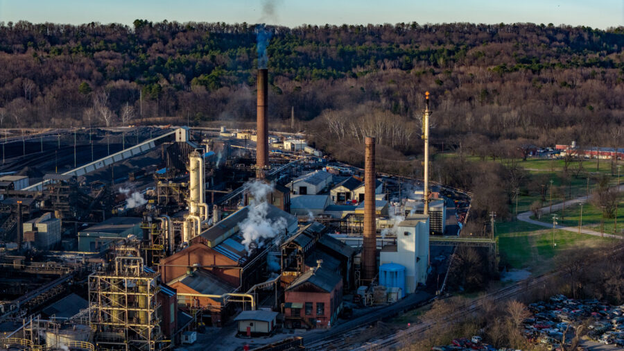 Smoke emits from the stacks of ABC Coke in Jefferson County, Alabama. Credit: Lee Hedgepeth/Inside Climate News