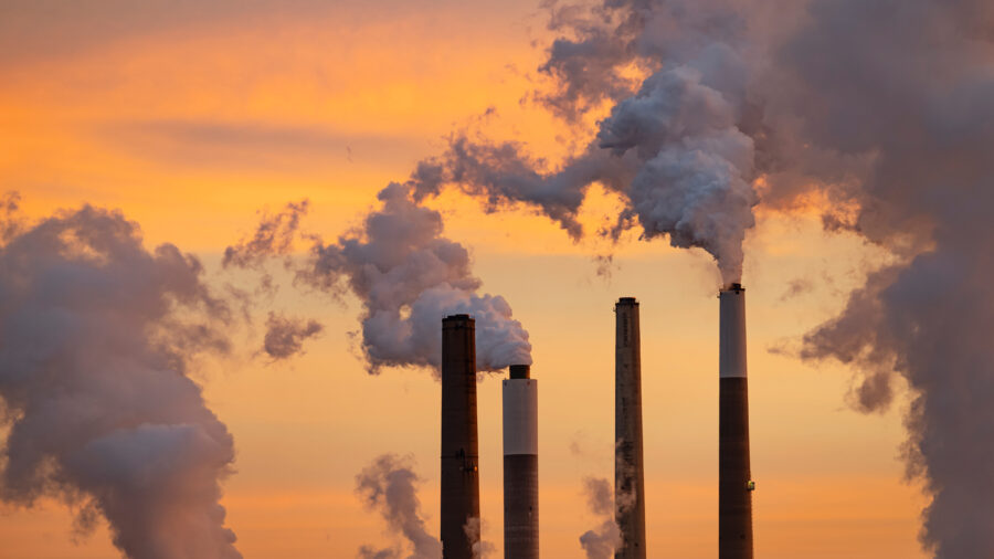 A view of the coal-fired Mill Creek Generating Station in Louisville, Ky., on Feb. 14. Credit: Jon Cherry/Getty Images