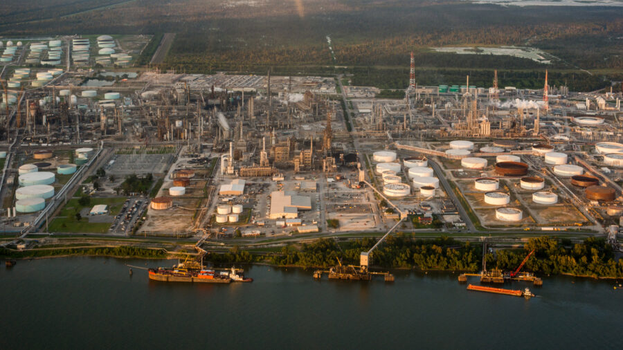 A view of chemical plants and factories in the Louisiana area known as Cancer Alley. Credit: Giles Clarke/Getty Images