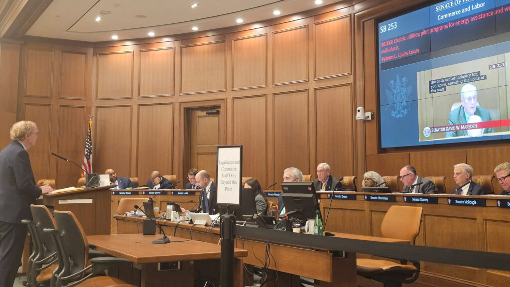 Joe Reid, an attorney for Dominion, testifies on Senate Bill 253. Credit: Charles Paullin/Inside Climate News