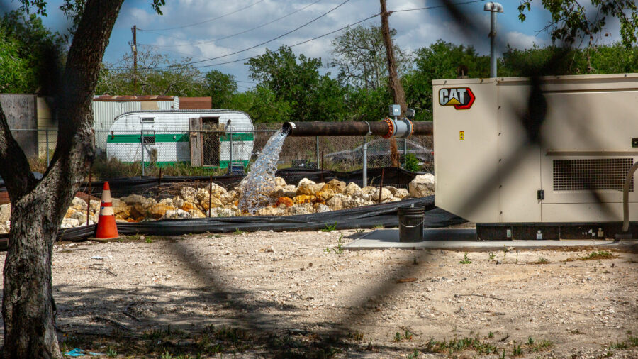 One of Corpus Christi’s emergency water wells discharges into the Nueces River on March 31. Credit: Dylan Baddour/Inside Climate News