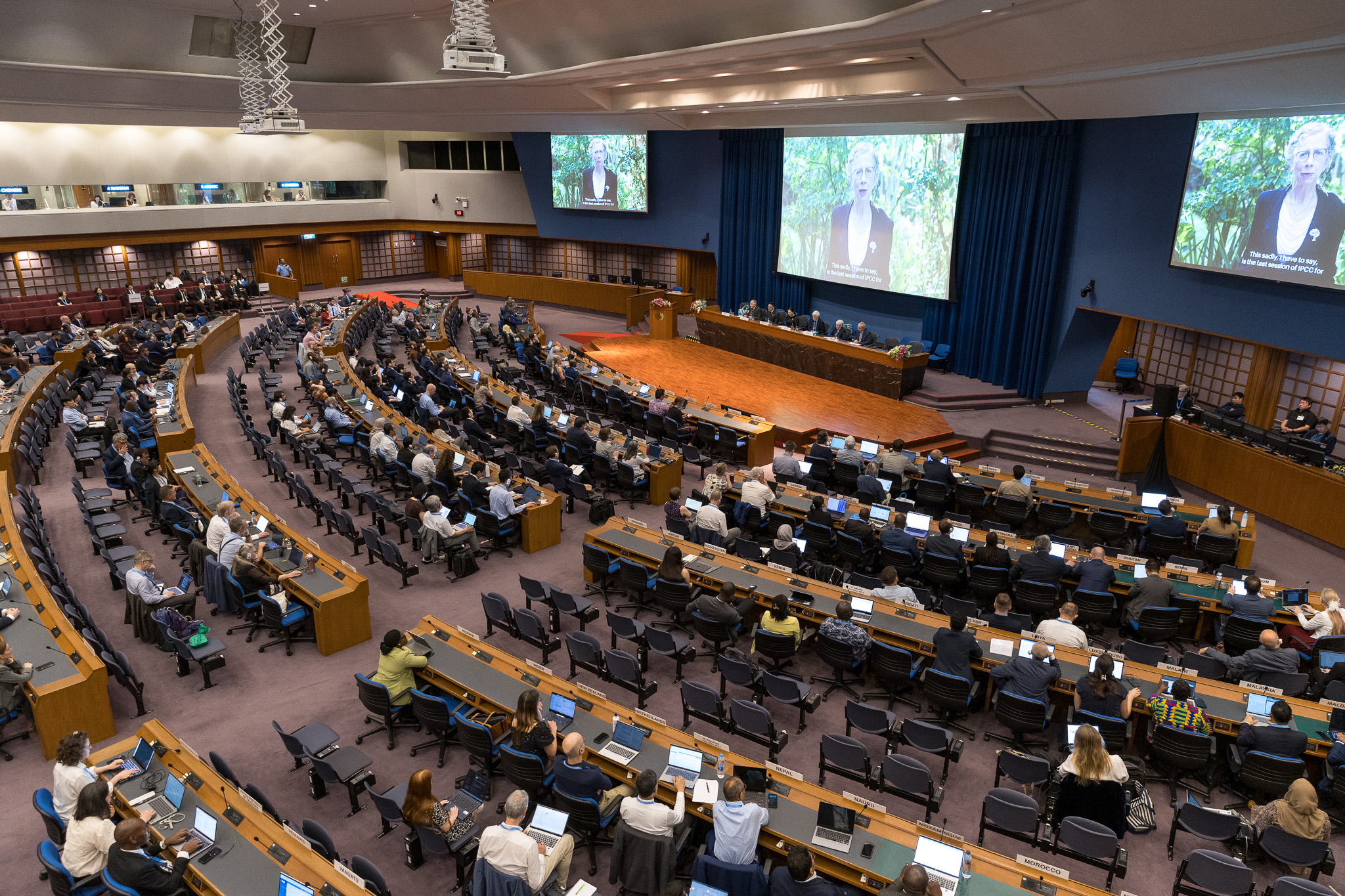 The opening of the IPCC meeting last week in Bangkok. Credit: IPCC