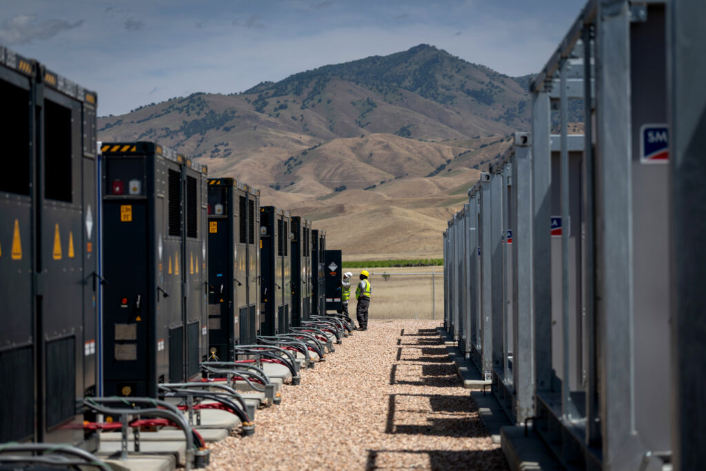 photo of California’s Battery Array Is as Powerful as 12 Nuclear Power Plants. Here’s What’s on the Horizon. image
