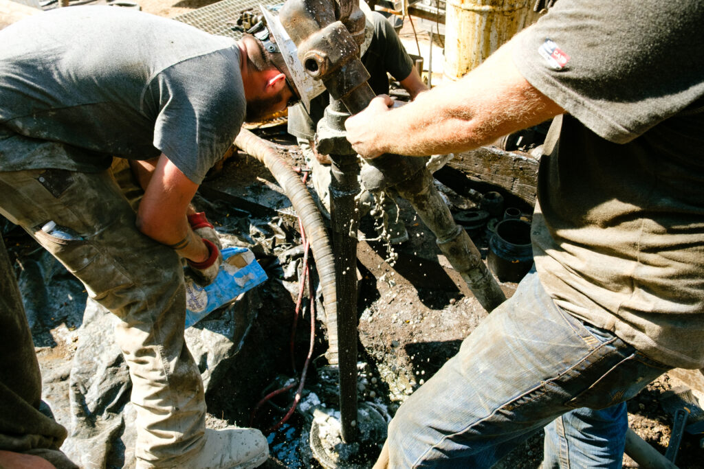 Bailey’s crew works to plug Doneghy #2.