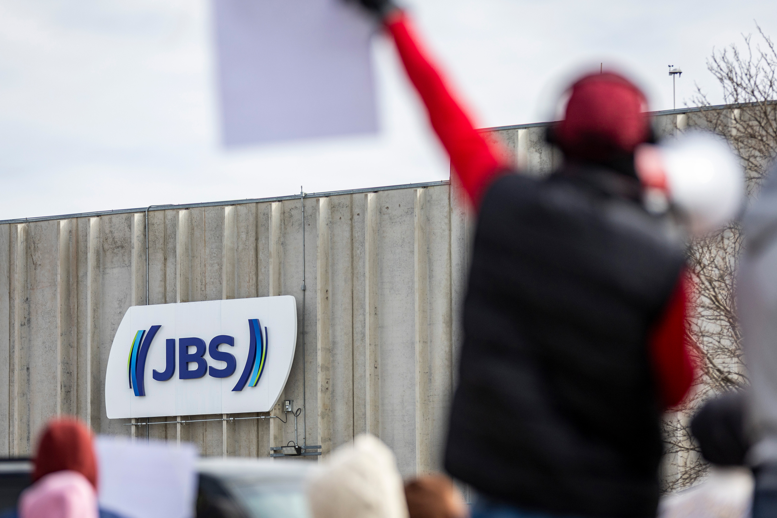 Greenpeace Plans to Sue JBS for Its Climate Impacts, Seeks Details About Major Plans in Nigeria