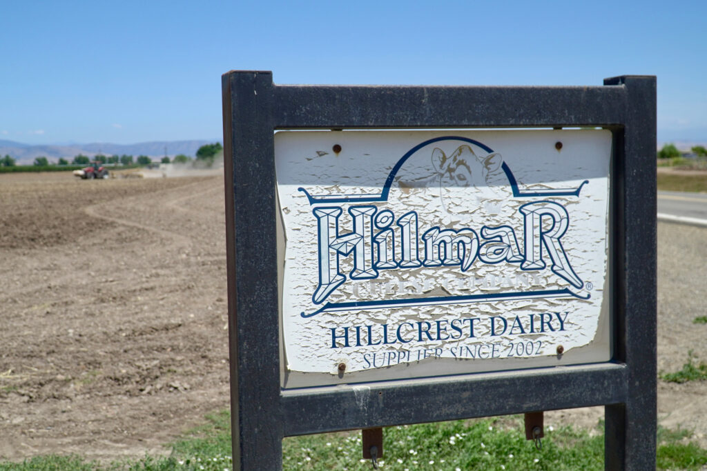 The entrance to Hillcrest Dairy in Le Grand. Credit: Steven Rodas/Inside Climate News