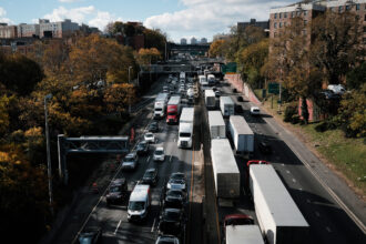 Cars and trucks move along the Cross Bronx Expressway, a notorious stretch of highway in New York City that is often choked with traffic. Credit: Spencer Platt/Getty Images