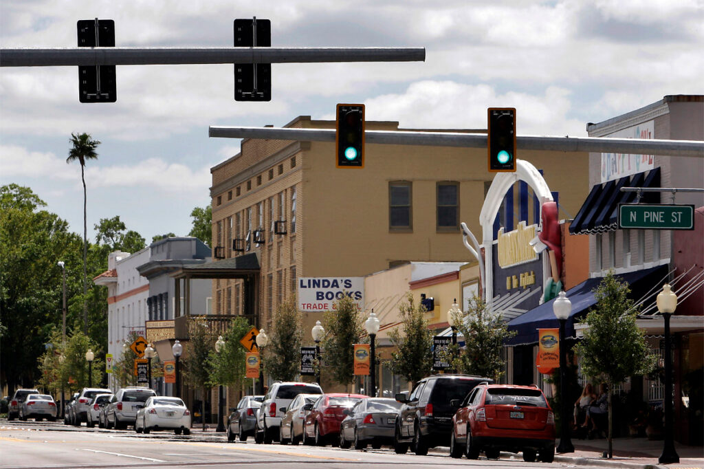 A view of downtown Sebring, Fla. Credit: Ted McLaren/Visit Florida