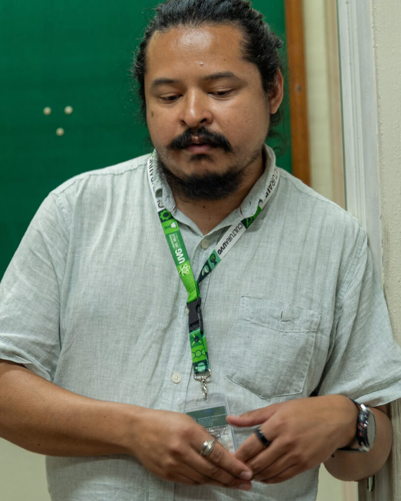 Oscar de León, a senior research scientist at Universidad del Valle de Guatemala, oversees data curation and analysis among other scientific tasks for Ecolectivos.