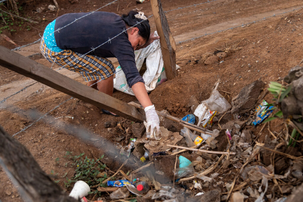 Empoderando a las comunidades guatemaltecas afectadas por el plĂĄstico