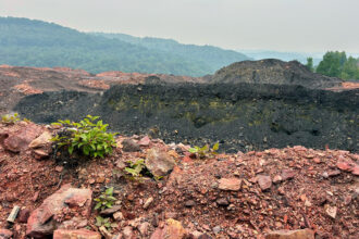 A view of the top of a waste coal pile at Windber Mine 37 in western Pennsylvania. Once the site of an active mine, a massive pile of old coal now occupies a mountainside there and pollutes the Paint Creek below. Credit: Kyle Bagenstose/Inside Climate News
