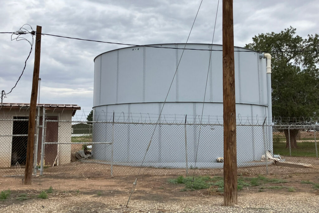 A water tank for Pecos County Fresh Water in Imperial, Texas. Credit: Martha Pskowski/Inside Climate News