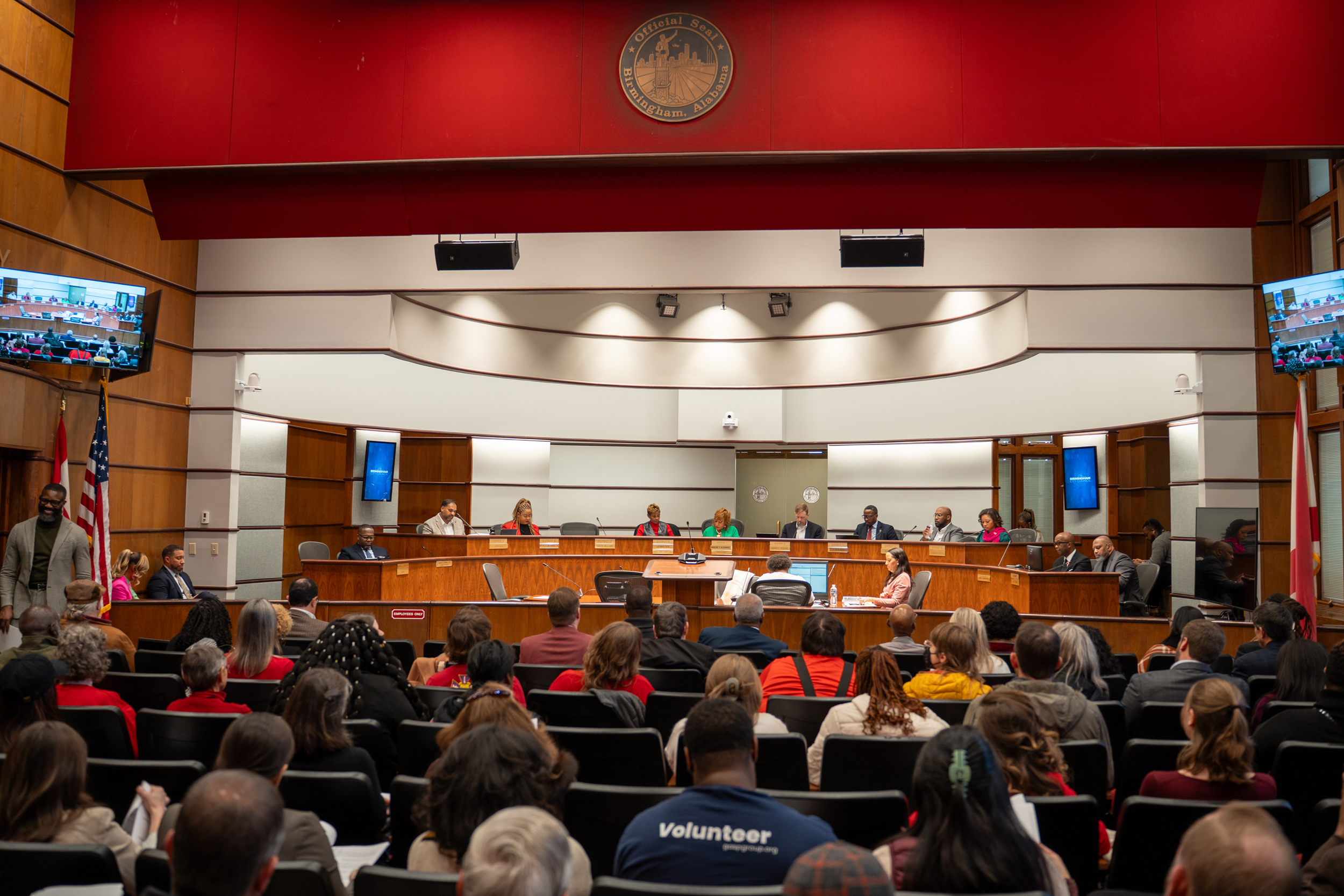 A recent meeting of the Birmingham City Council. Credit: Lee Hedgepeth/Inside Climate News
